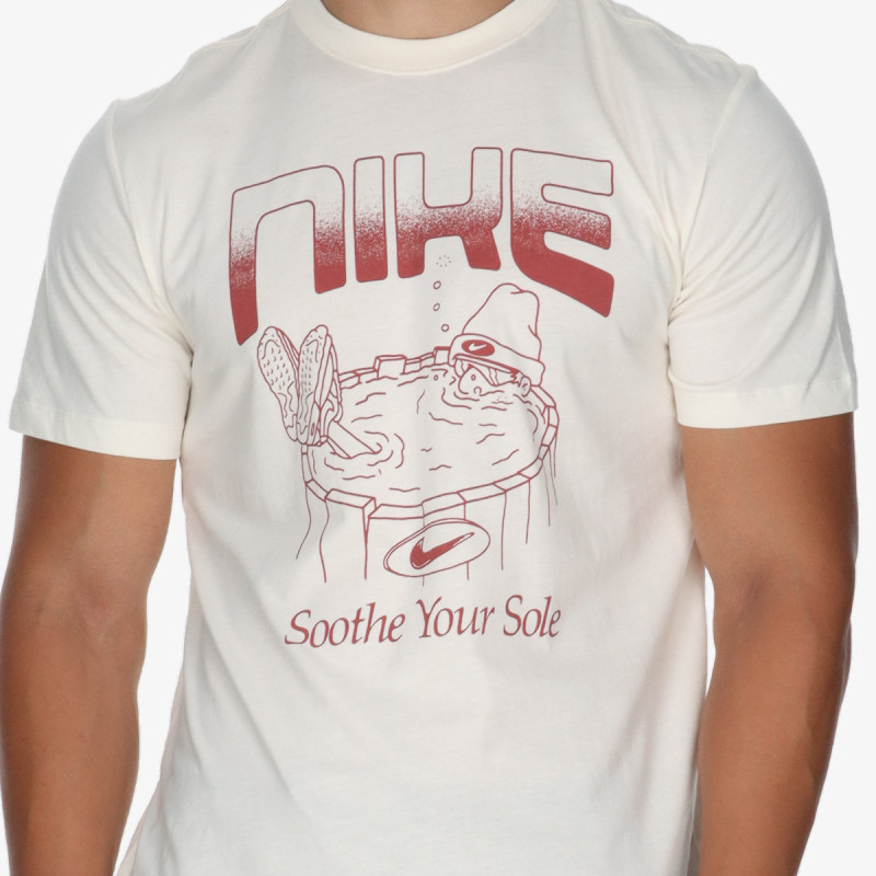 Nike Póló U NSW TEE OC FB GFX BRNDRD 