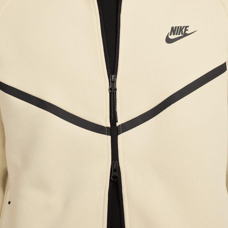 Nike Pulóver Tech 