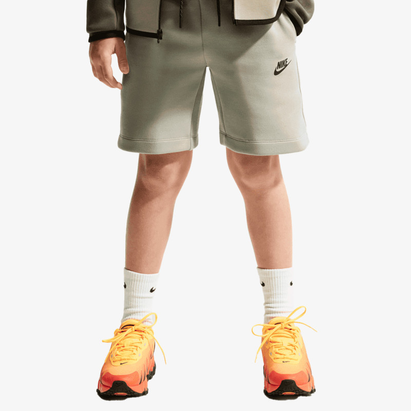 Nike Rövidnadrág Tech Fleece 