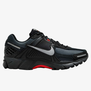 Nike Sneaker Zoom Vomero 5 