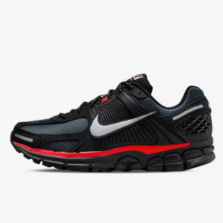 Nike Sneaker Zoom Vomero 5 