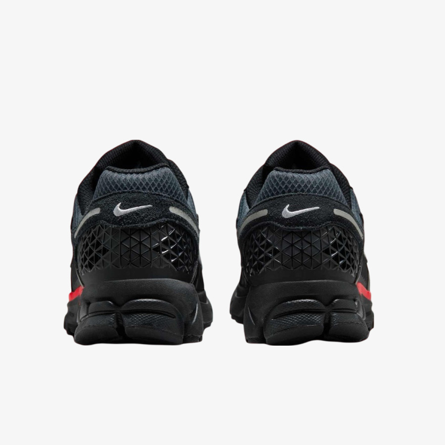 Nike Sneaker Zoom Vomero 5 