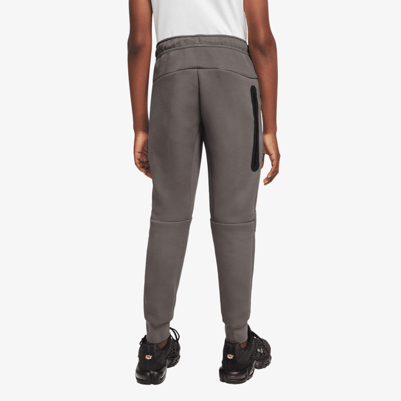 Nike Melegítőnadrág B NSW TCH FLC JGGR - PD 