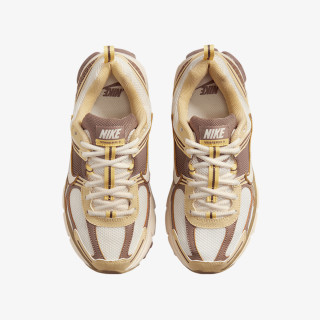 Nike Sneaker VOMERO 5 BG CN 