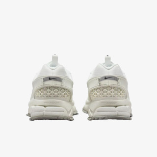 Nike Sneaker W NIKE ZOOM VOMERO ROAM 