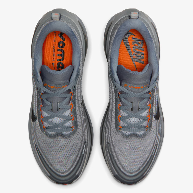 Nike Sneaker NIKE VOMERO PLUS 