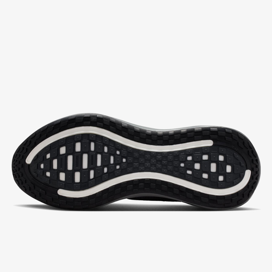 Nike Sneaker NIKE VOMERO PLUS 