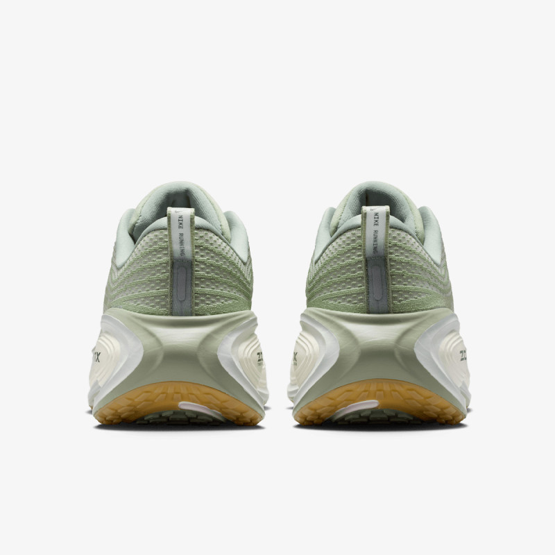Nike Sneaker NIKE VOMERO PLUS 