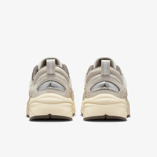 Nike Sneaker JORDAN TRUNNER O/S 