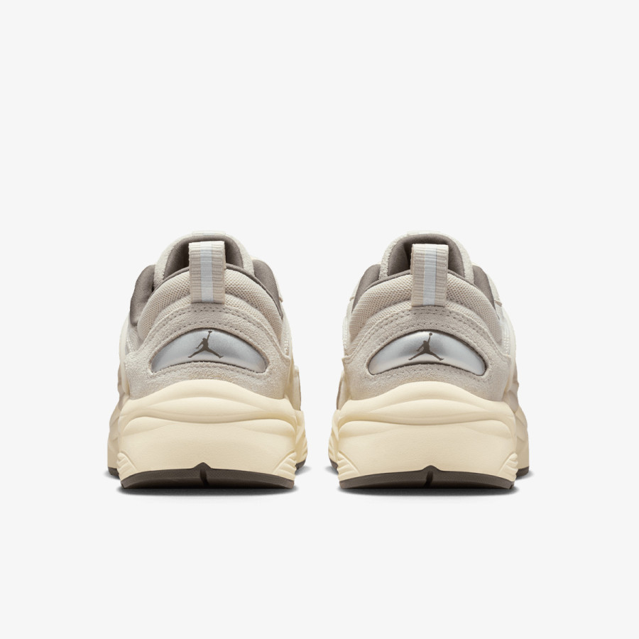 Nike Sneaker JORDAN TRUNNER O/S 