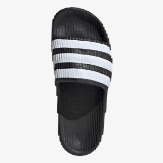 Adidas Papucsok Adilette 22 