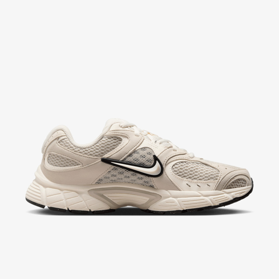 Nike Sneaker W NIKE V5 RNR 