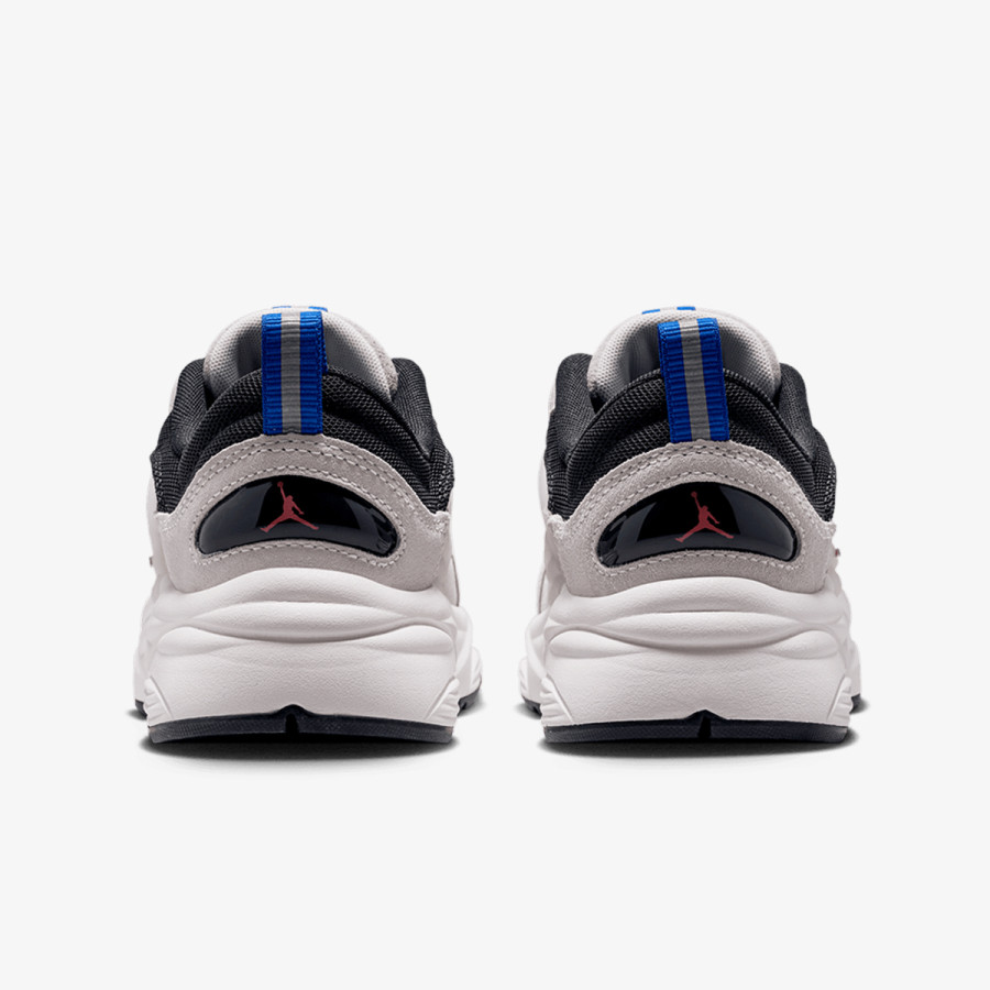 Nike Sneaker JORDAN TRUNNER O/S BG 