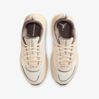 Nike Sneaker JORDAN TRUNNER O/S BG 