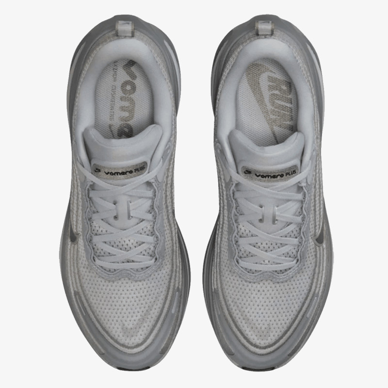 Nike Sneaker NIKE VOMERO PLUS AS 