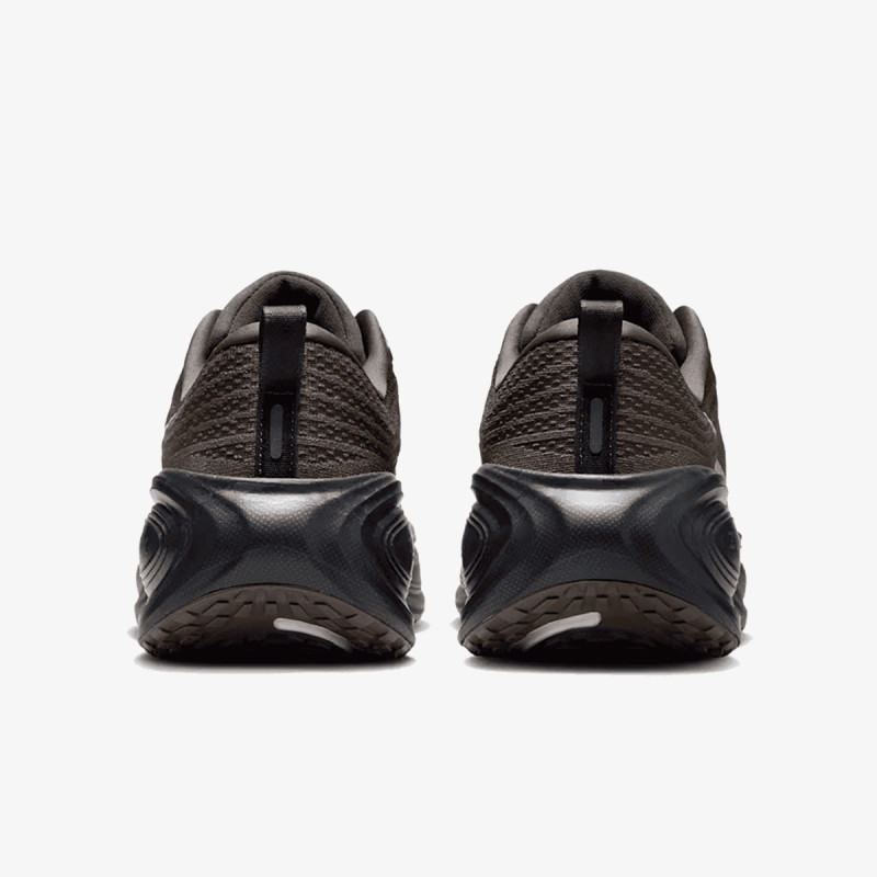 Nike Sneaker NIKE VOMERO PLUS CN 