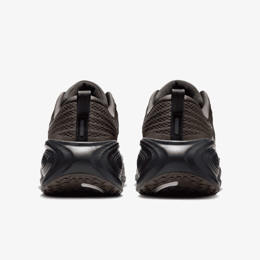 Nike Sneaker NIKE VOMERO PLUS CN 