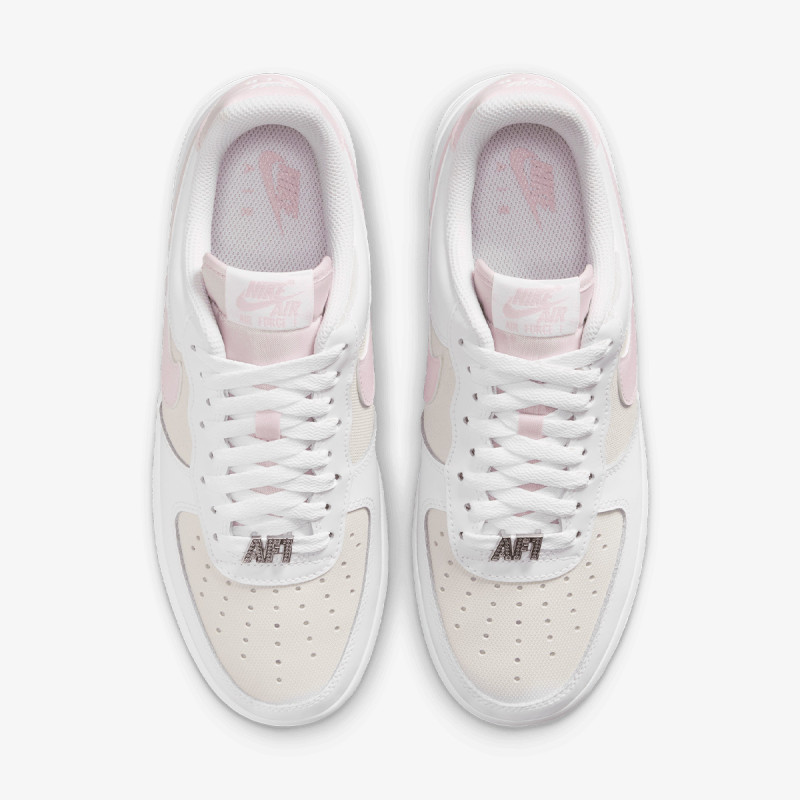 Nike Sneaker W AIR FORCE 1 '07 SE HRDWR 