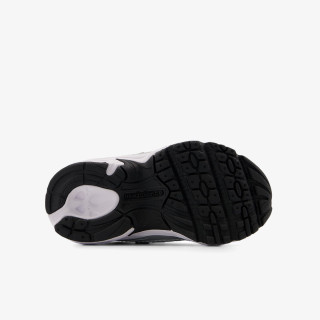 New Balance Sneaker K 740 