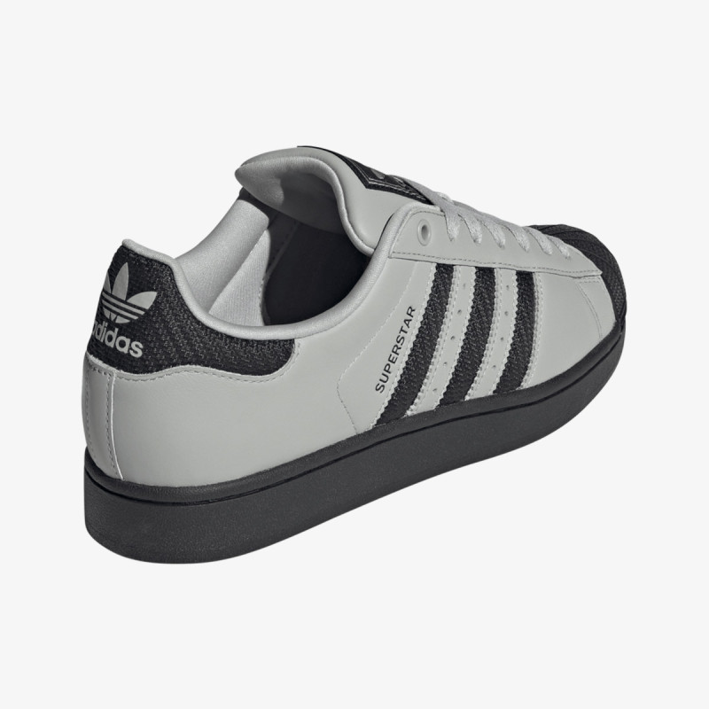 Adidas Sneaker Superstar II 