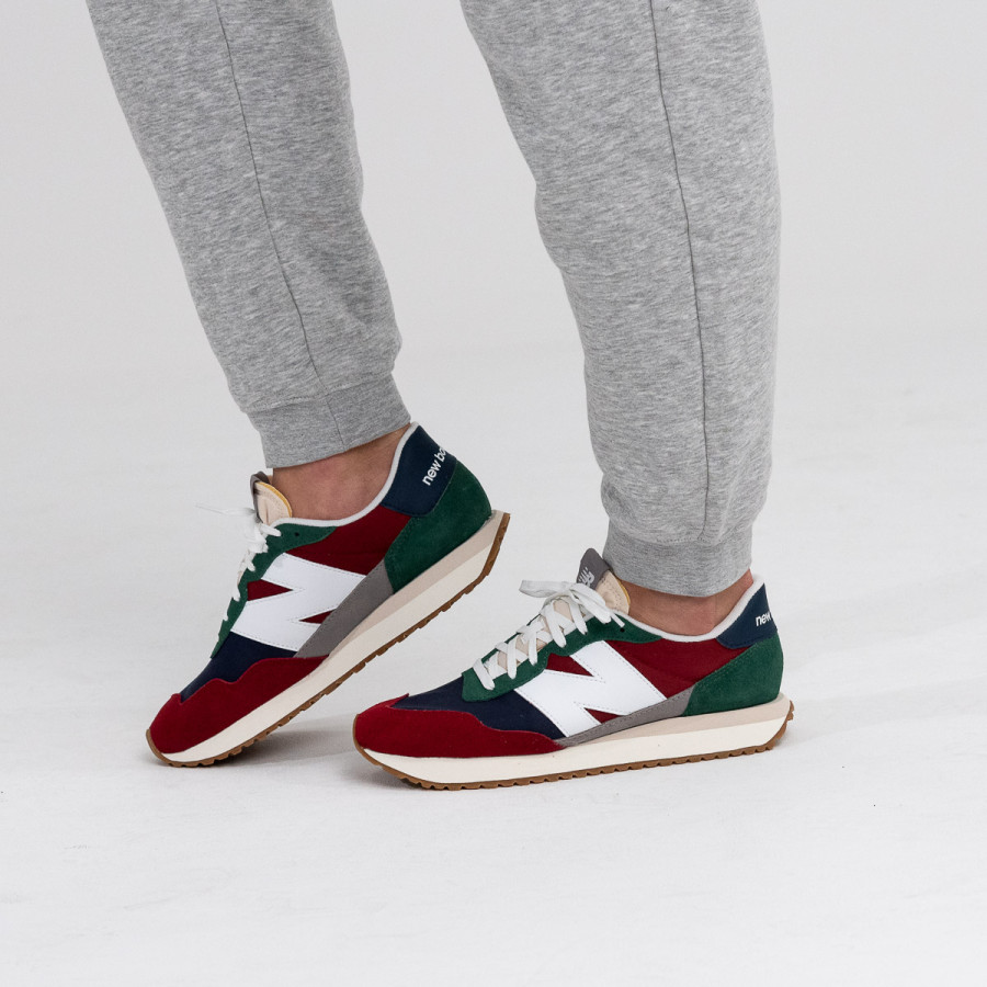 New Balance Sneaker M 237 