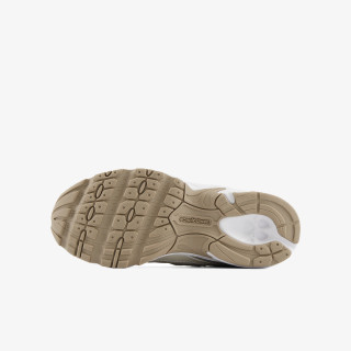 New Balance Sneaker K 740 