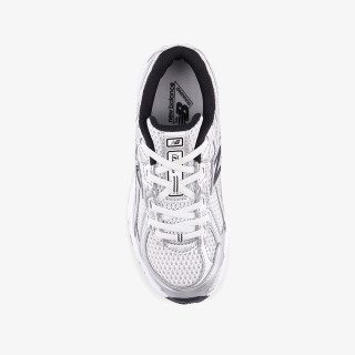 New Balance Sneaker K 740 