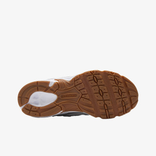 New Balance Sneaker K 740 