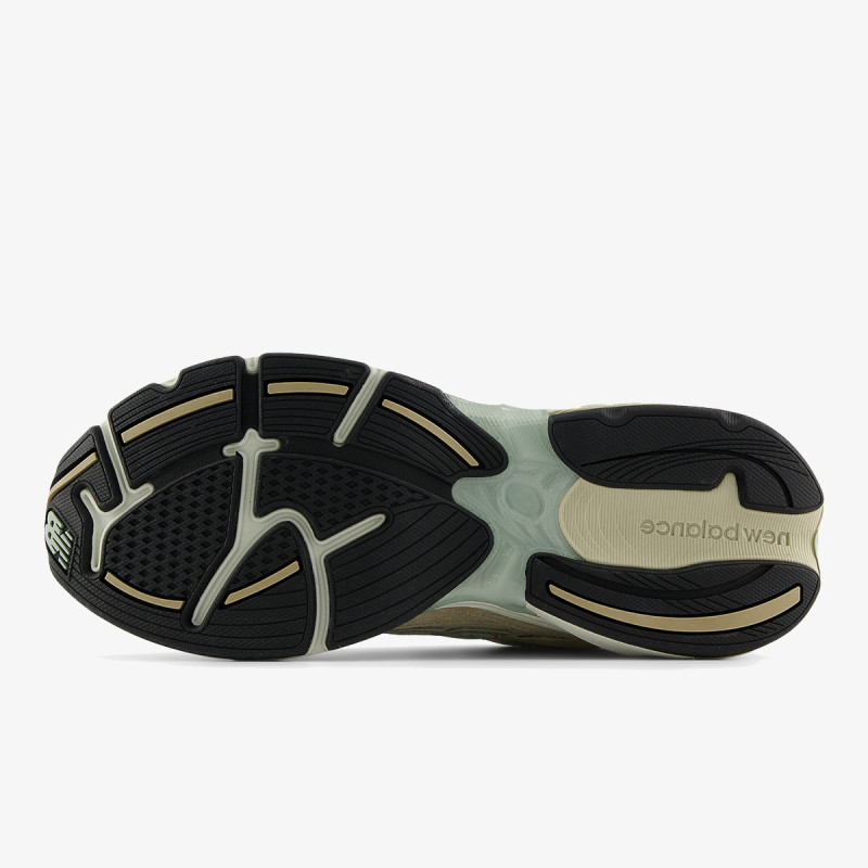 New Balance Sneaker 2010 