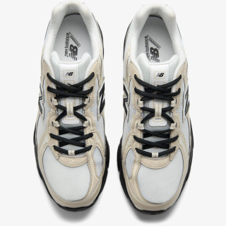 New Balance Sneaker 740 