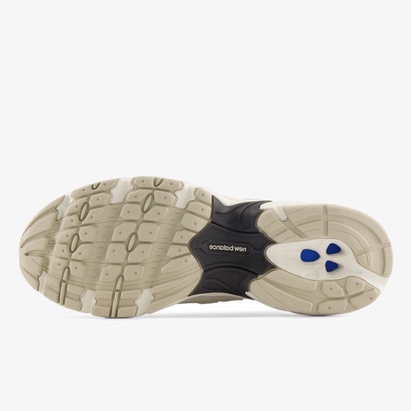 New Balance Sneaker 740 