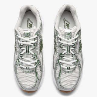New Balance Sneaker 740 