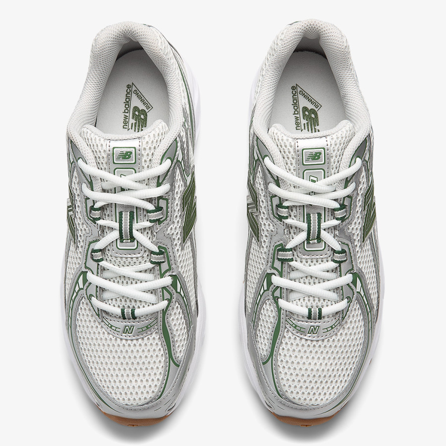 New Balance Sneaker 740 