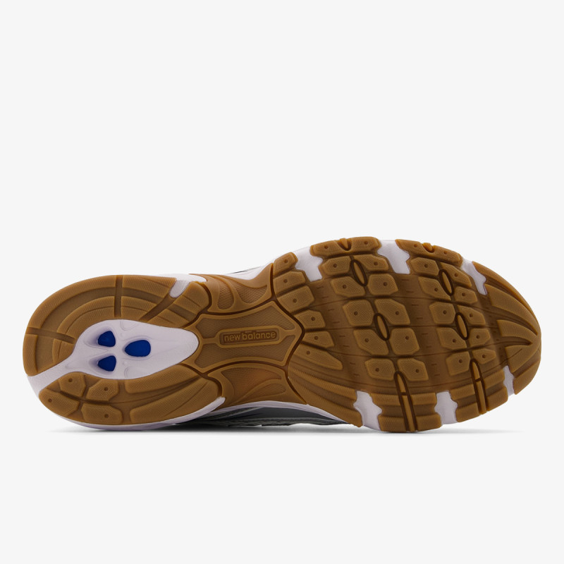 New Balance Sneaker 740 