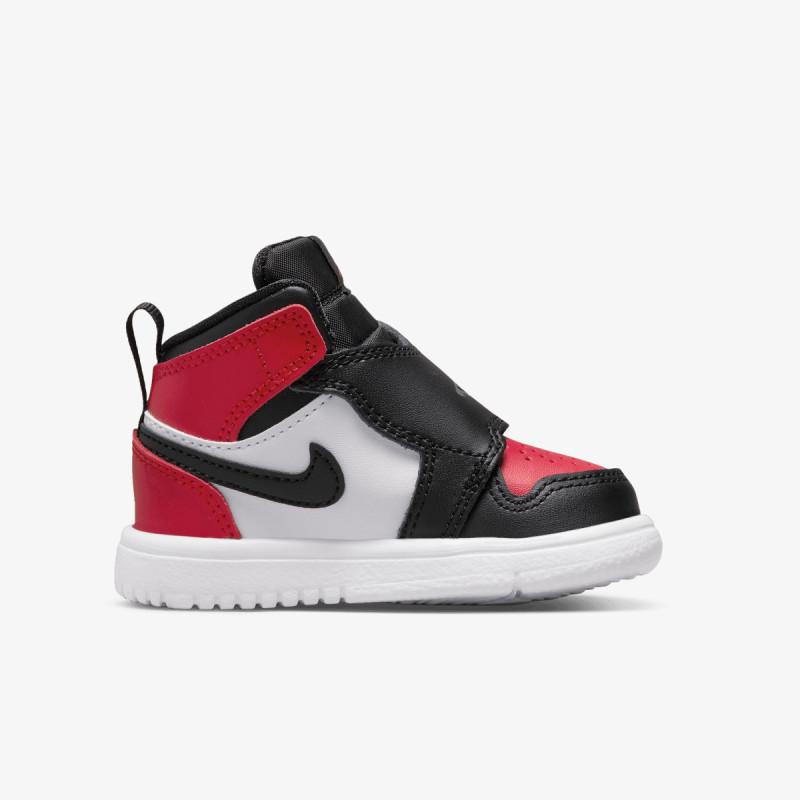 Nike Sneakerek Sky Jordan 1 
